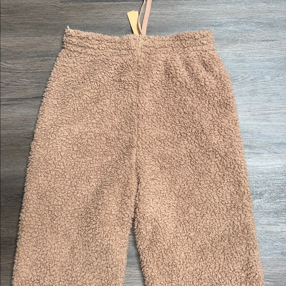 NWT SKIMS Tigers Eye Teddy Fleece Pants - Picture 5 of 6